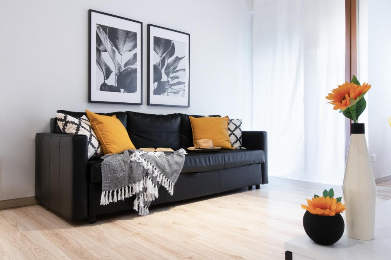 Sunflower Apartment Rapallo Luaran gambar